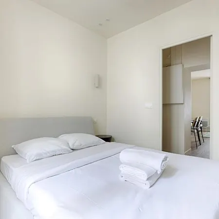 Alesia Remy Dumoncel Charming 1 Br-4p * Париж