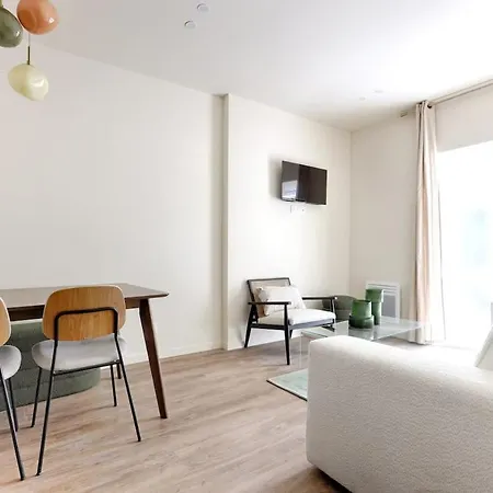 Alesia Remy Dumoncel Charming 1 Br-4p * Париж